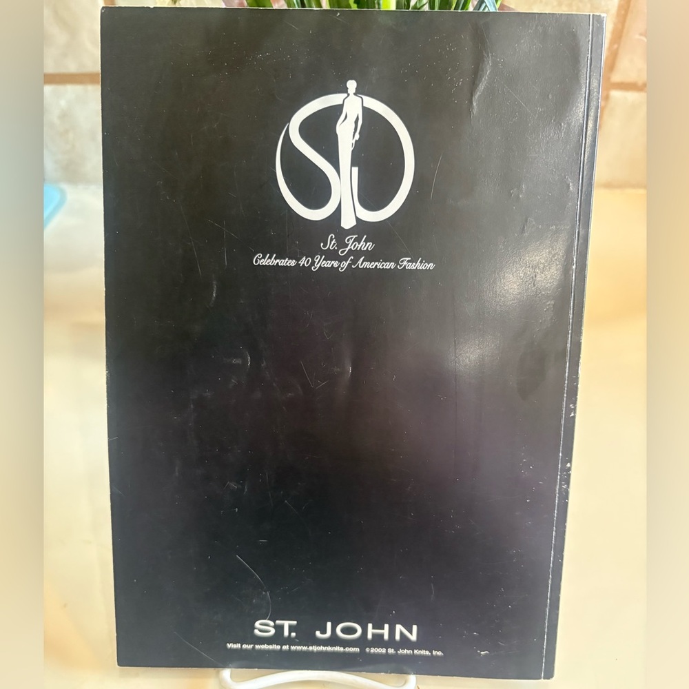 St. John by Marie St. John 2002 Fall Collection Fashion Catalog - Picture 3 of 10